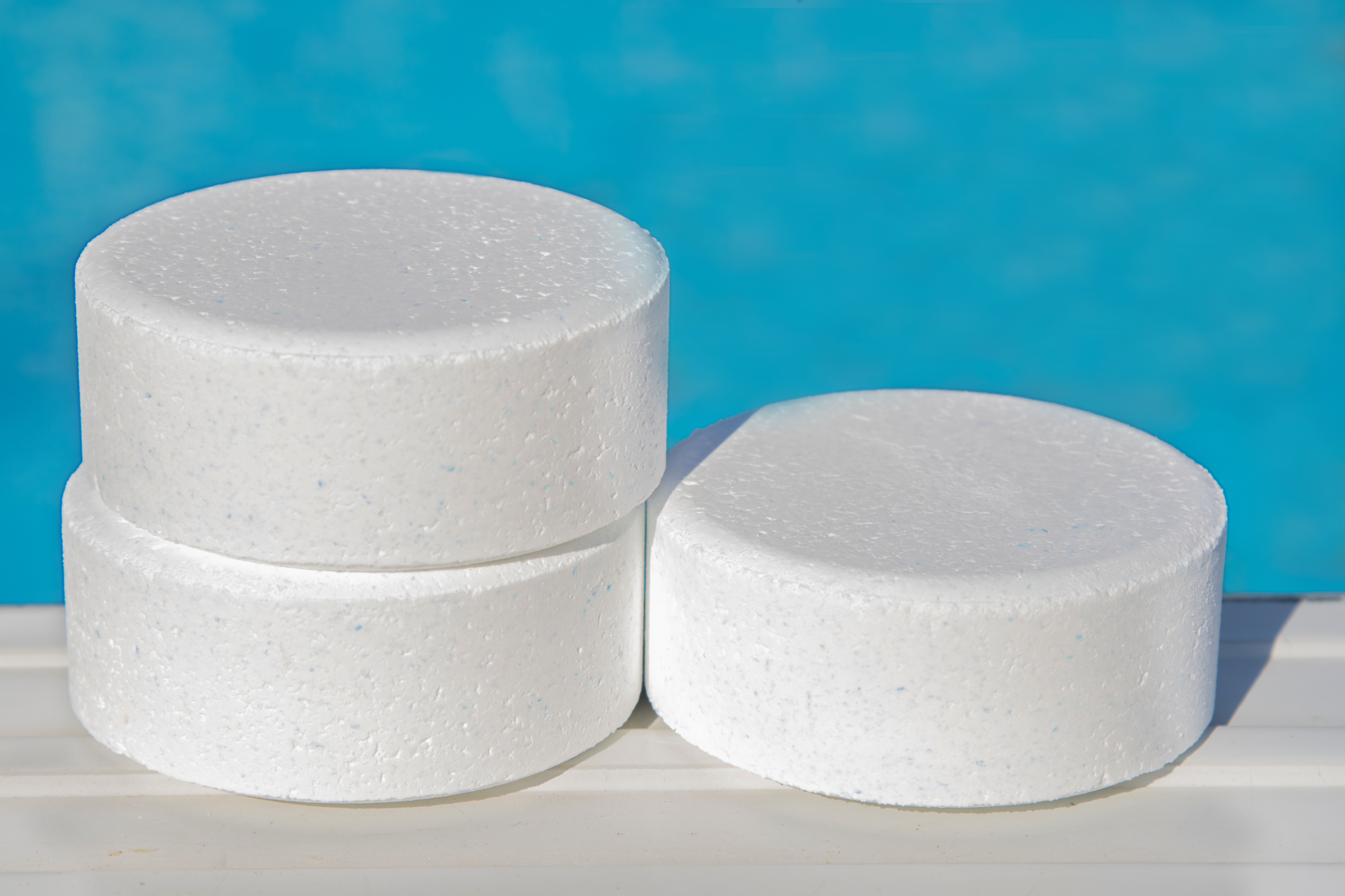 Chlorine,Tablets,From,Swimming,Pools,,Cleaning,And,Maintenance Chlorine,Tablets,From,Swimming,Pools,,Cleaning,And,Maintenance